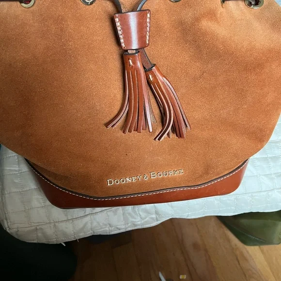 Rooney & Burke - Picture 3 of 8